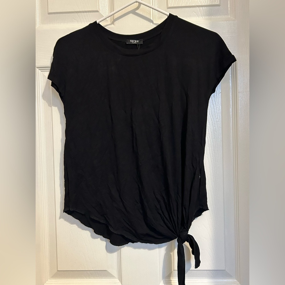 NWT Terez girls XL top. Black cap sleeve front side tie dance